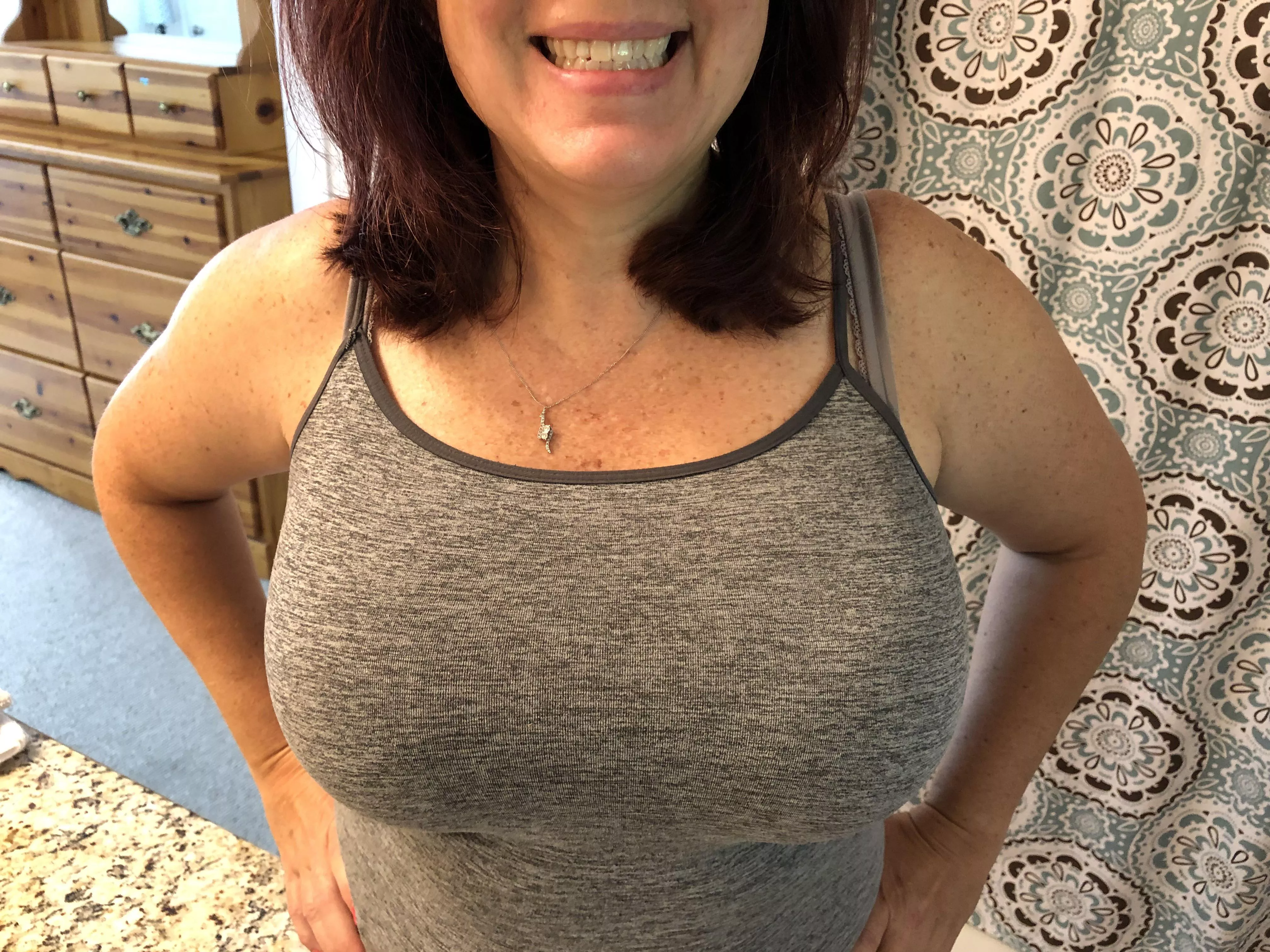 My tits seem particularly big today. Canβt wait to catch guys staring. (F) πβ€οΈ My tits seem particularly big today. Canβt wait to catch guys staring. (F) πβ€οΈ
