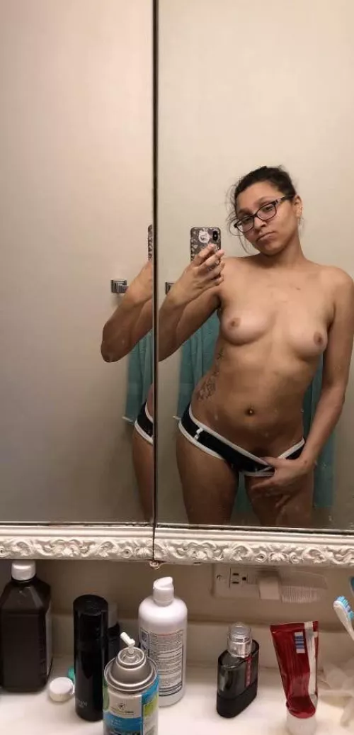 My tits wants to make your day happy ,can we play together