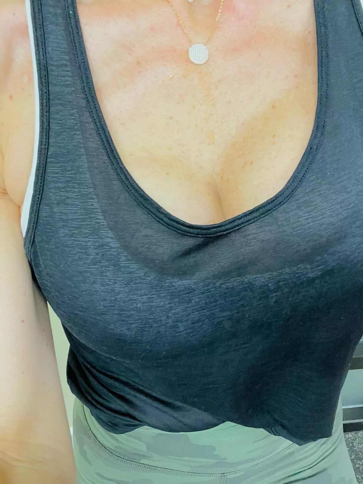 My top is pretty pretty thin 😈😉😏