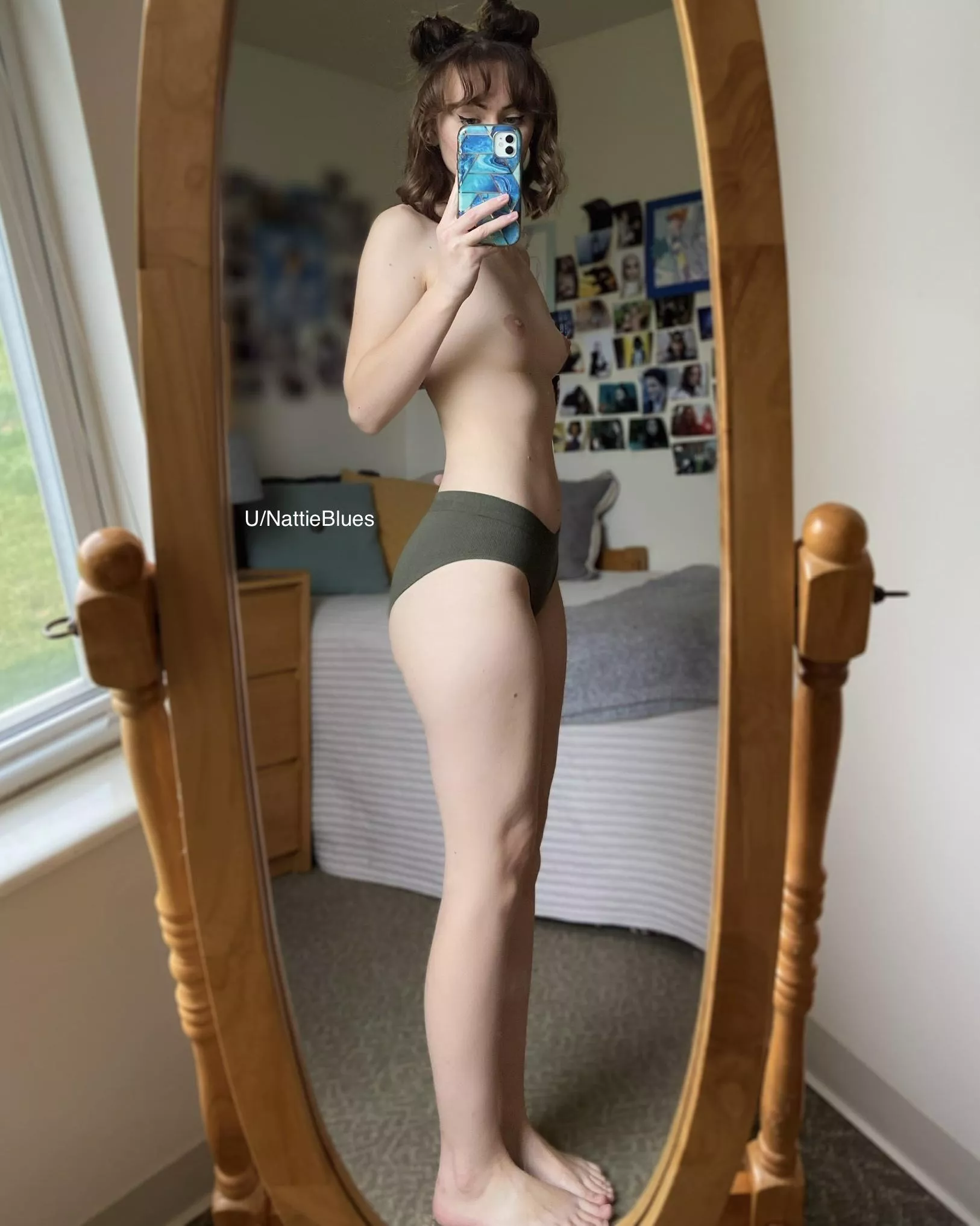 My tummy’s so tiny I bet you could see your dick move my organs while you [f]uck me 👀