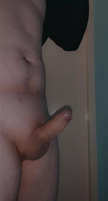 My uncut dickπ 18 years old