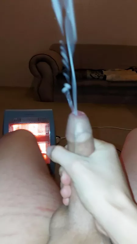 My uncut dick cumshot.π¦