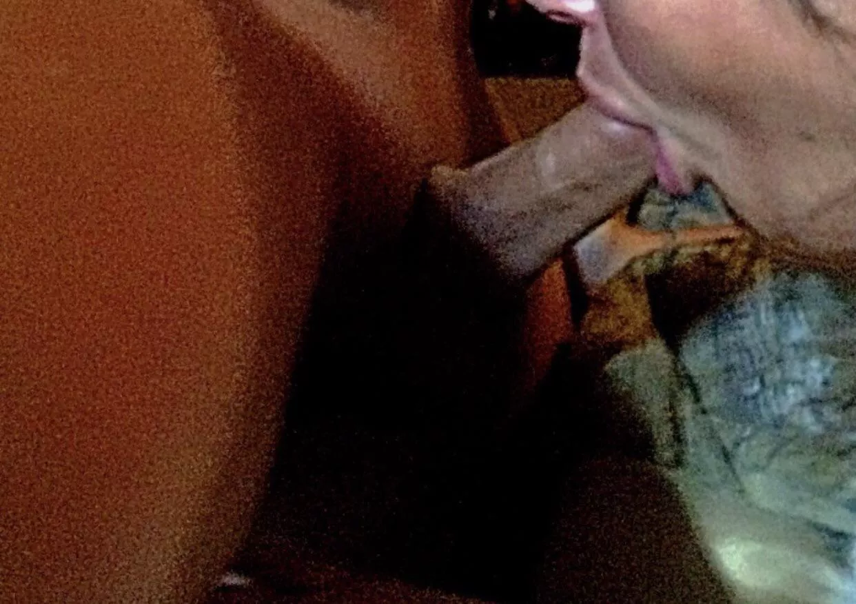 My wifey sucking my cock.