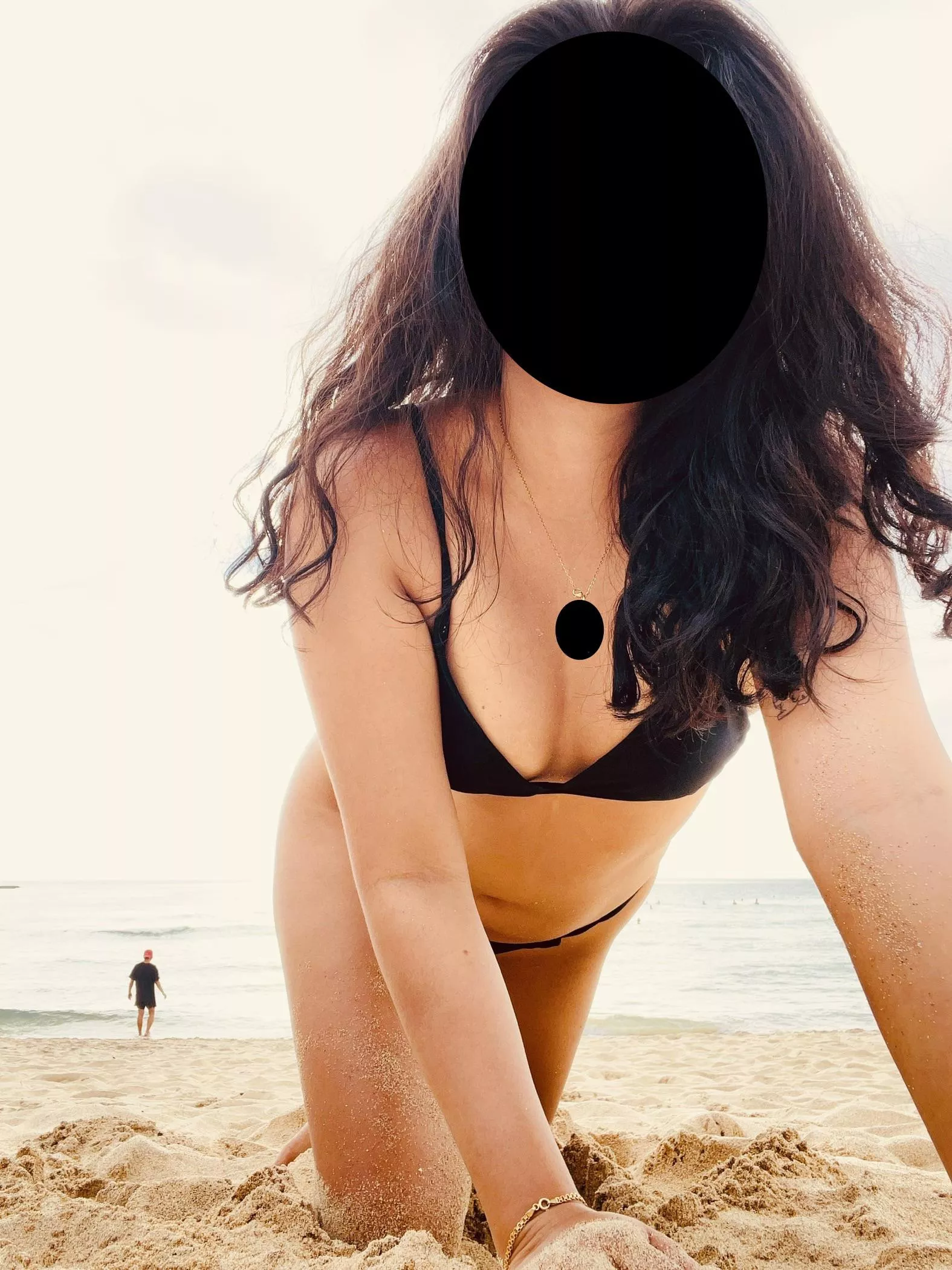 Mysterious beach photo :))