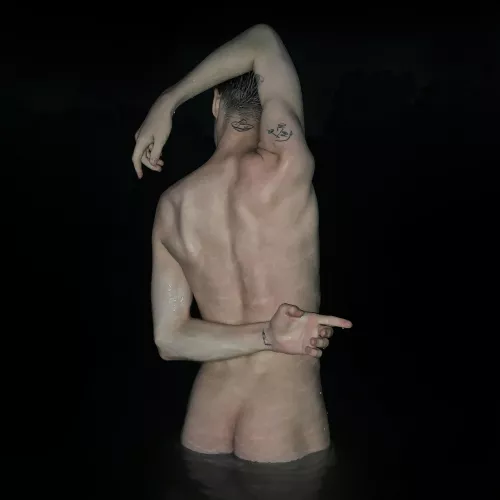 Naked swimming 🥵💦