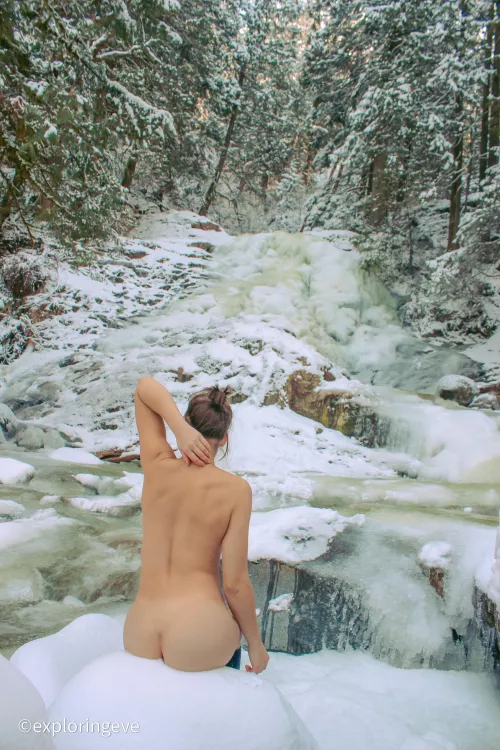 Nakey at the frozen waterfall! (F)