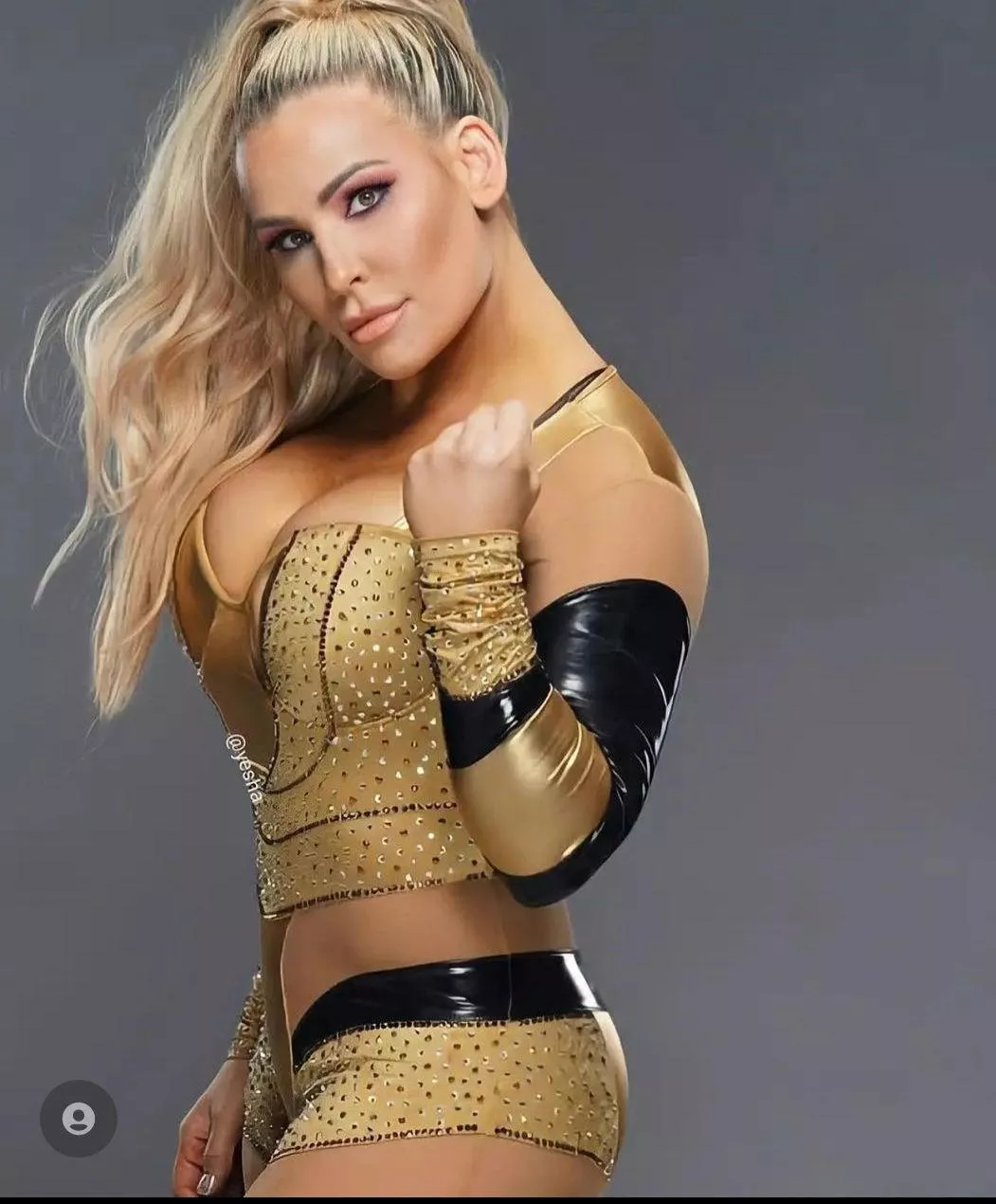 Natalya and the huge balloon tits 🎈🎈 Natalya and the huge balloon tits 🎈🎈