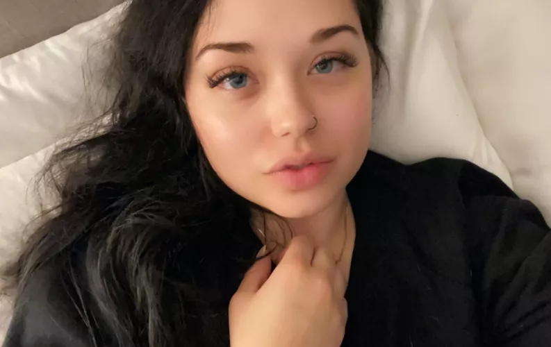 Natural girl next door