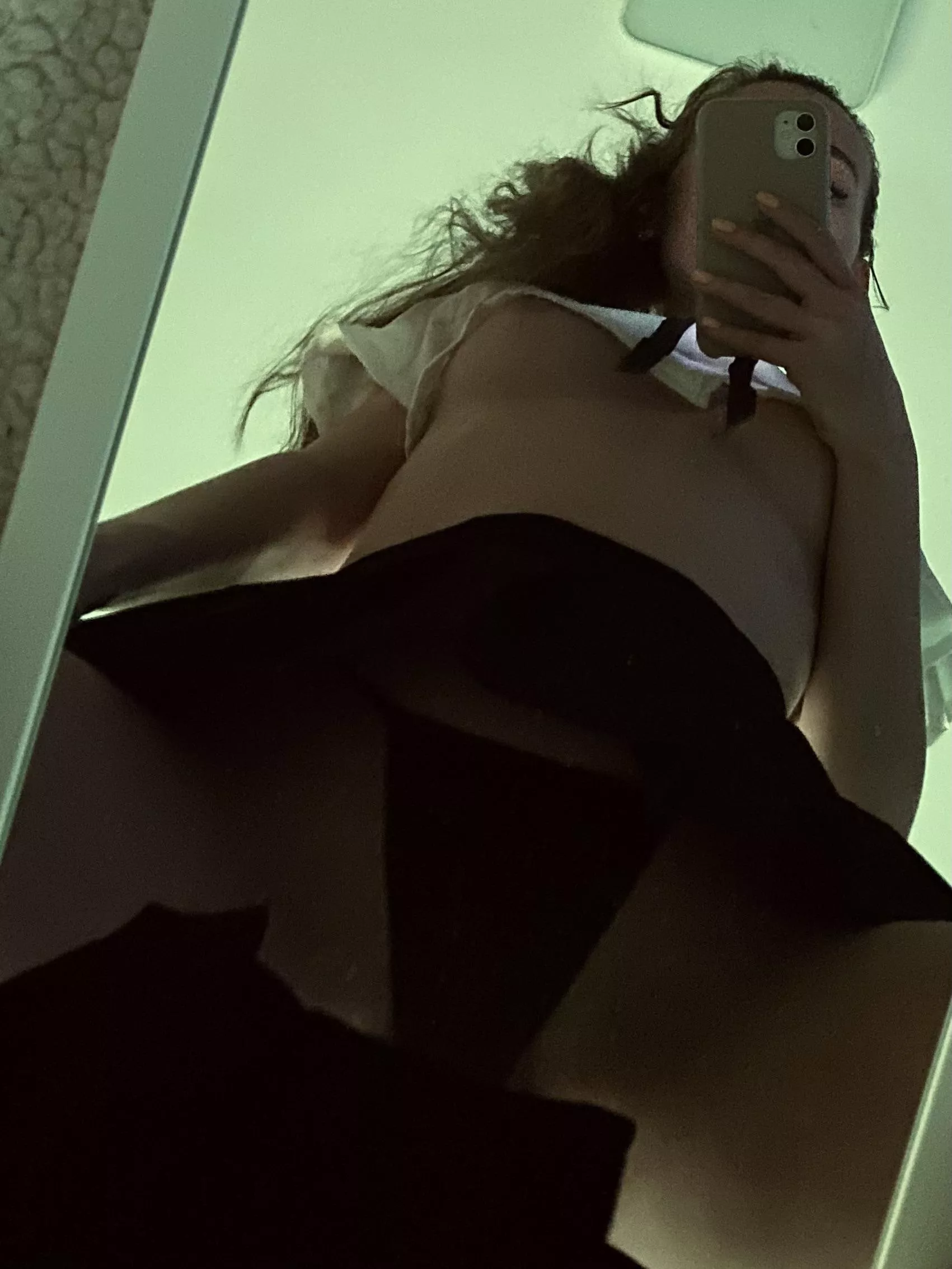 Naughty girlπ
 Naughty girlπ