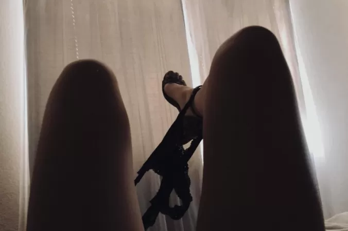 Naughty girls go to heaven too right? Think you can help me find my orgasm? Dm for of link 🤤 I sell my worn panties too ;)