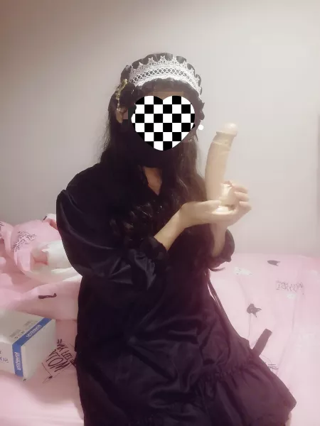 Naughty lolita with her first dildo (≧▽≦).