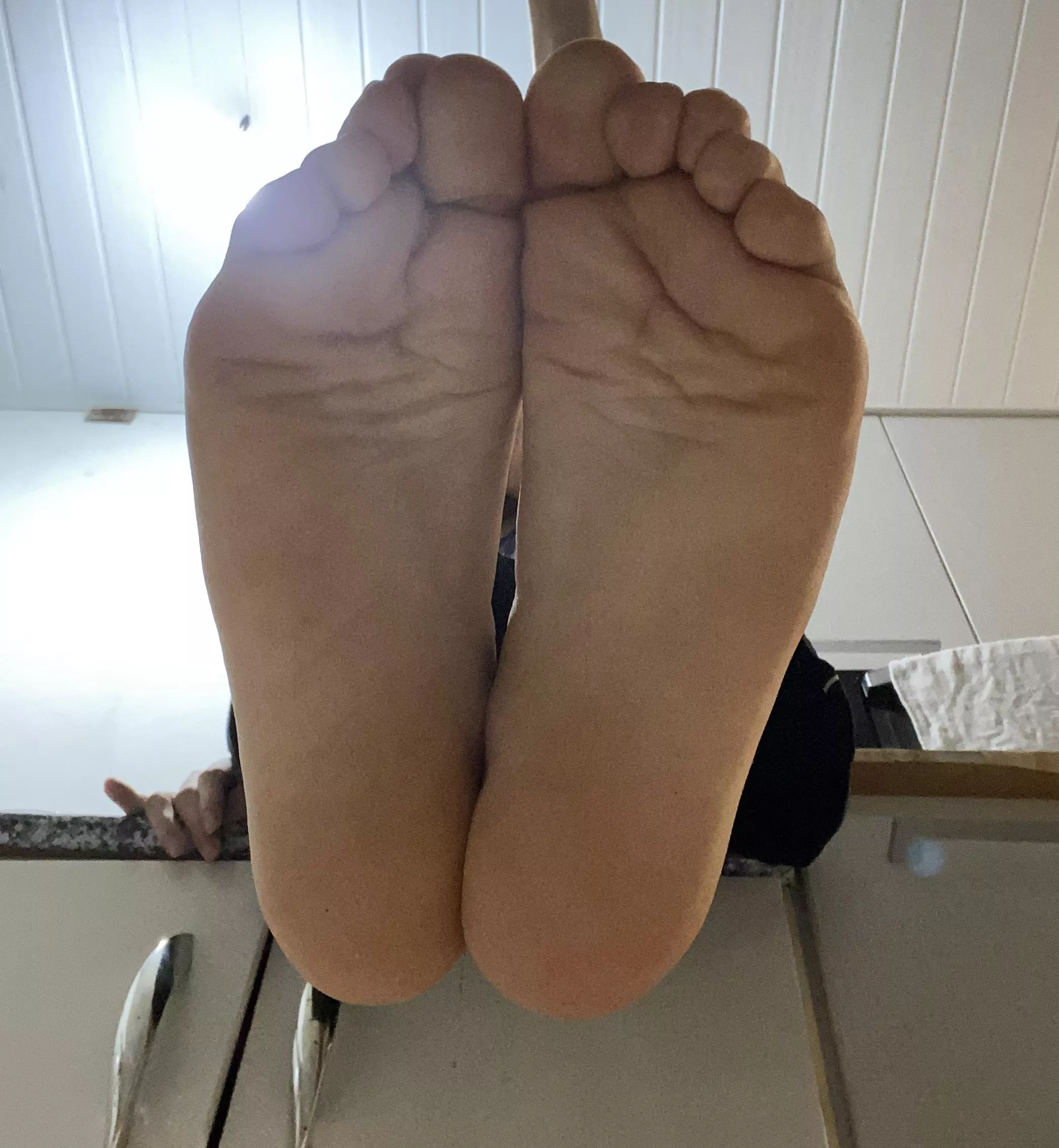 naughty soles 😈 do u like the pov from the bottom? wanna be there? 😋😏 dms/pms r welcome naughty soles 😈 do u like the pov from the bottom? wanna be there? 😋😏 dms/pms r welcome