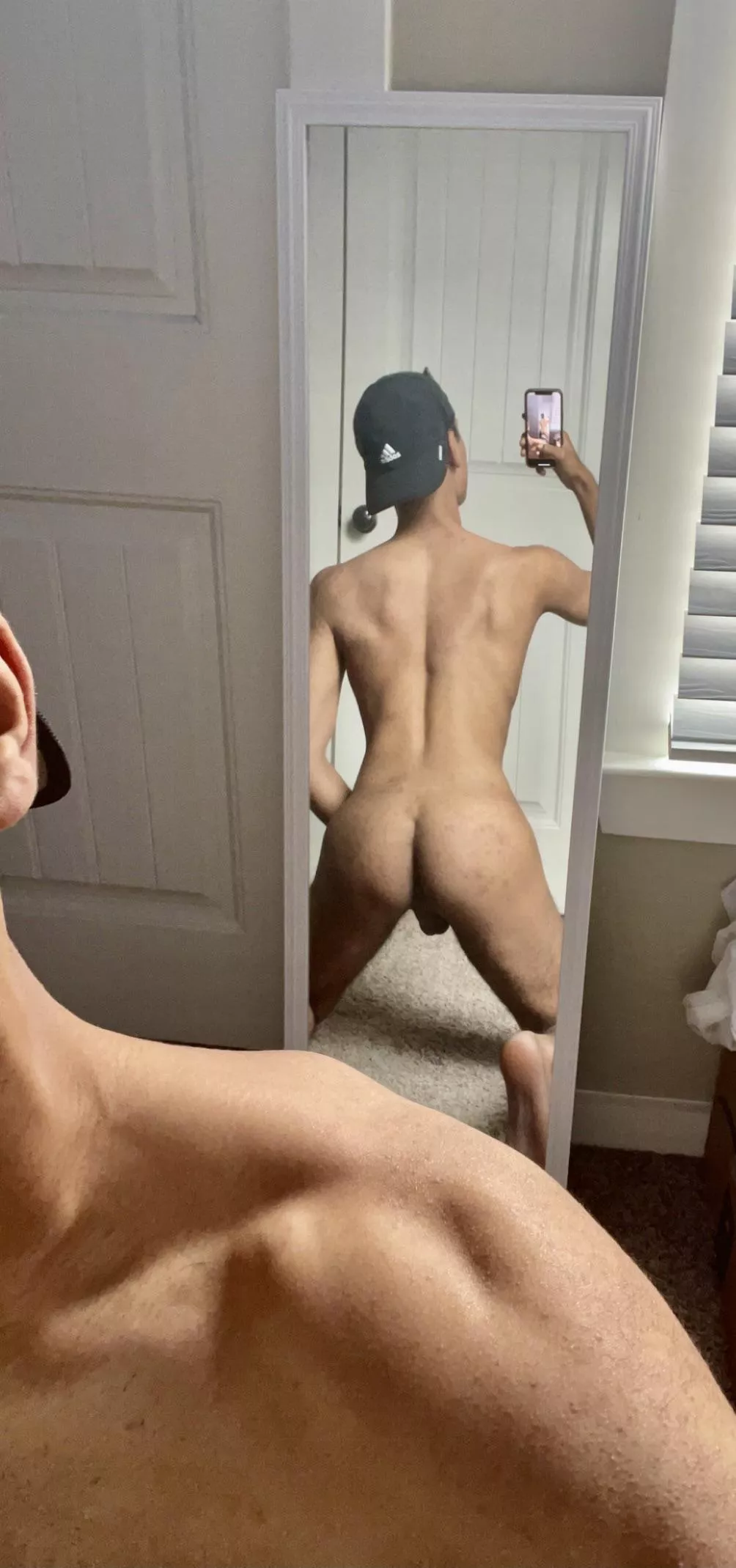Need a bro to give it to me raw Need a bro to give it to me raw