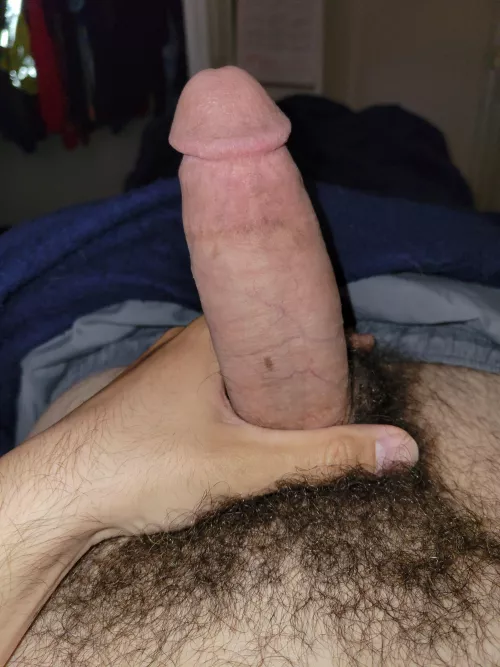 Need a bro to ride me feel free to dm me