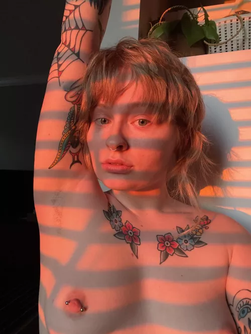 Need a partner w a armpit fetish so they can be obsessed w them 24/7