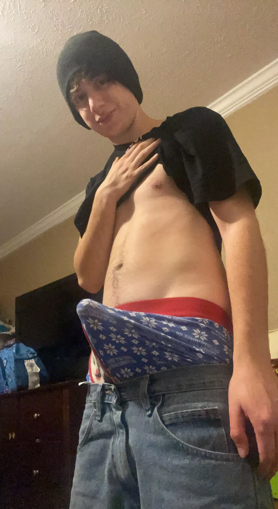 Need a person who can suck ;)