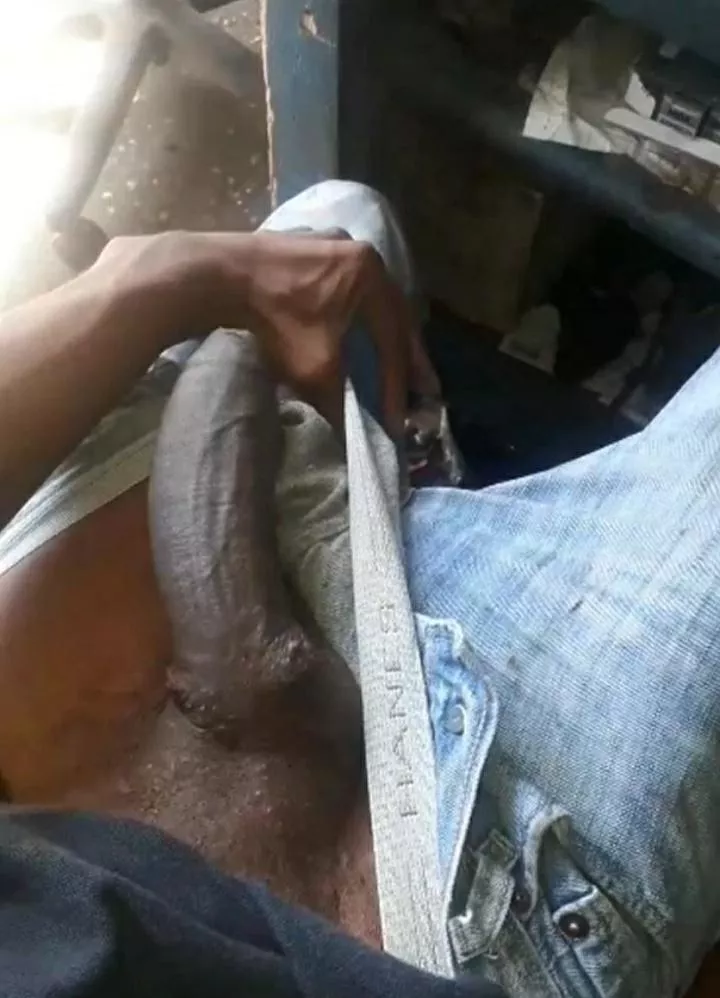 need a smooth sissy who know how to make happy bbc daddy 😈 kik : willjax123