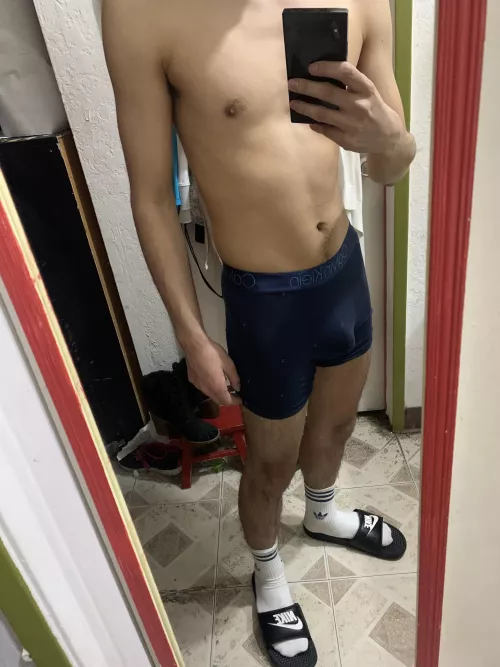 Need help taking these boxers off π