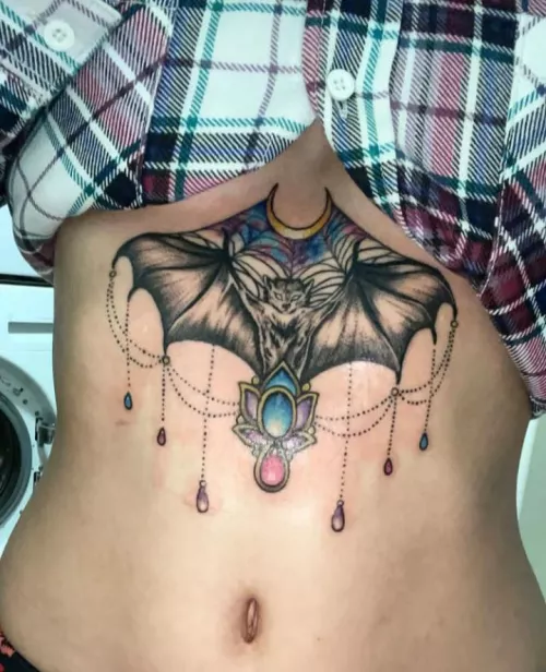 Need some ides to torture her tummy