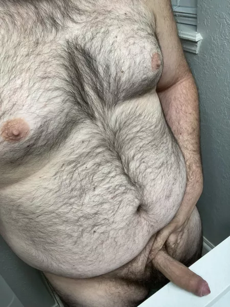 Need someone help getting hard π maybe sucking it would help π€€