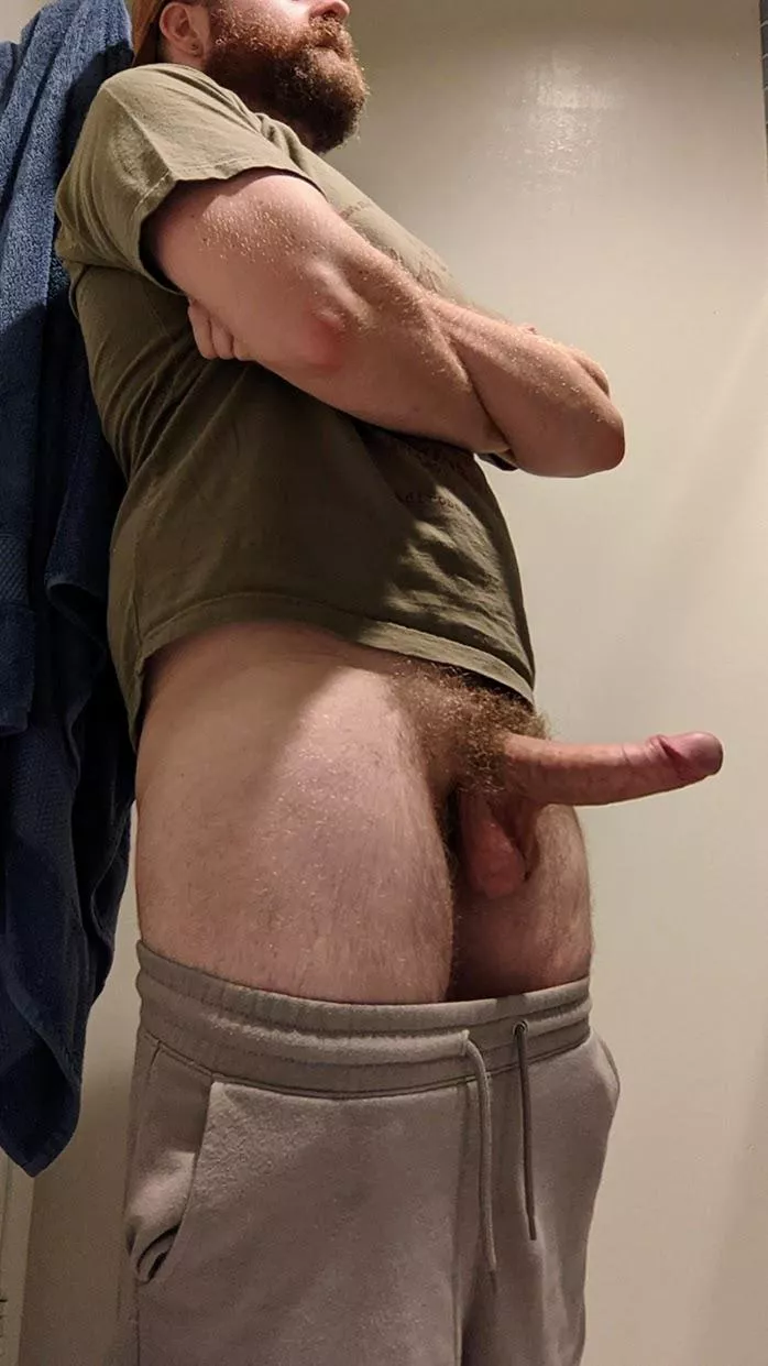 Need someone to drain this bull dick Need someone to drain this bull dick