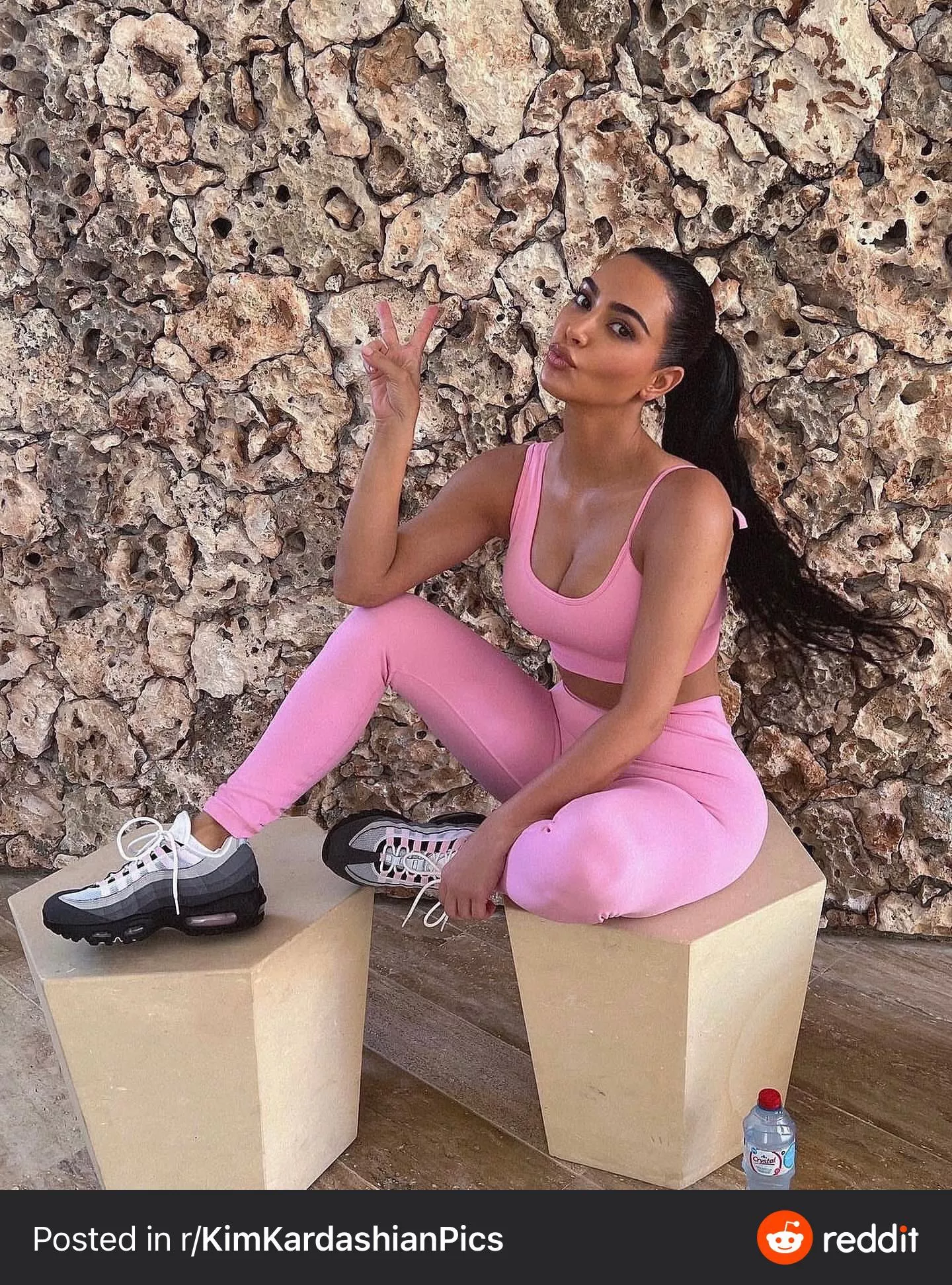 need someone to rp as kim kardashian she’s so perfect need someone to rp as kim kardashian she’s so perfect