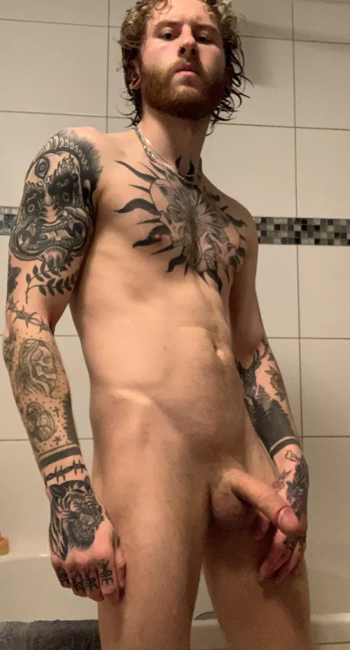 need to get back in the gym and define these lines