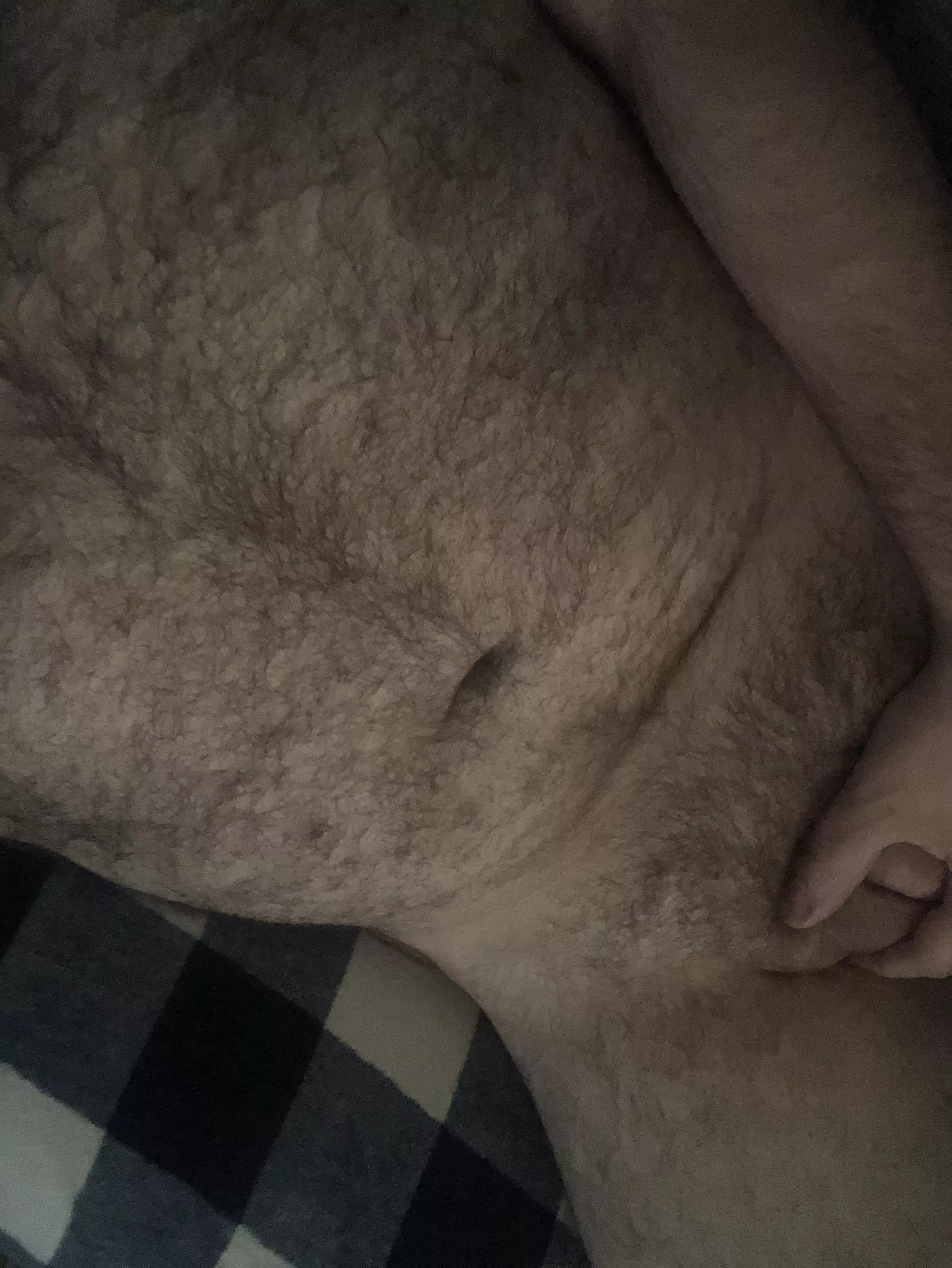 Need to get off. Horny af. Dm me Need to get off. Horny af. Dm me