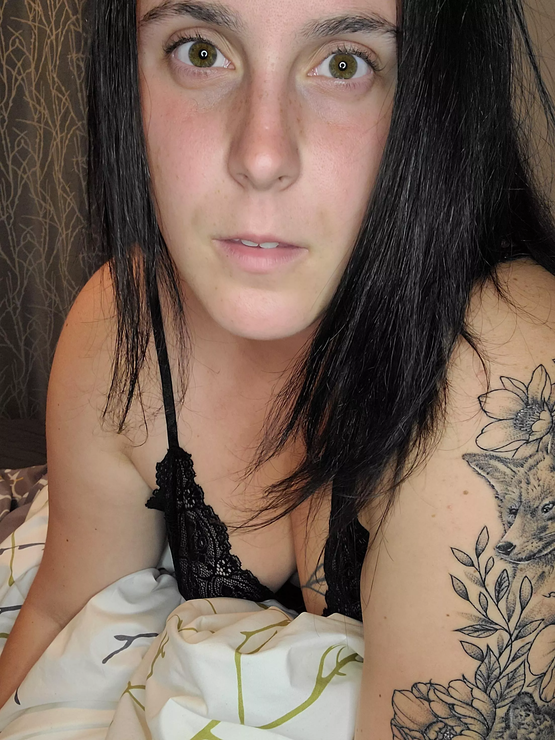 Need your cum on my face. [ CHECK out my Onlyfans for hot chubby nudes 🥵 ]
