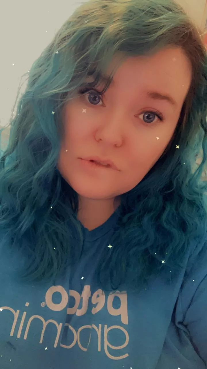 Needing snuggles 🥺 I’m very squishy and soft 🥰