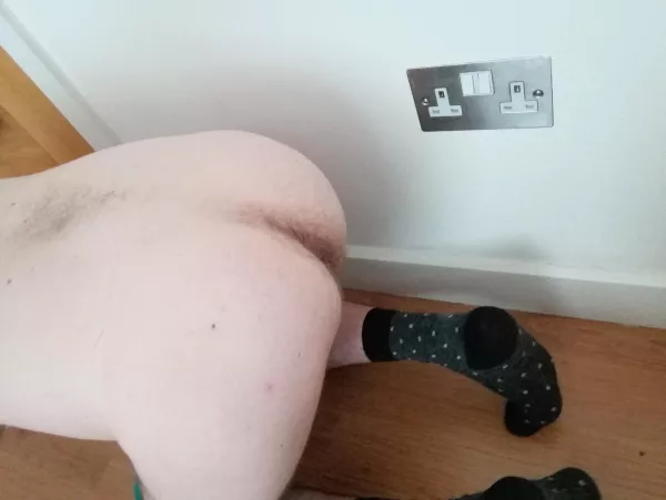 Never been bottom. Would anyone break me in? Never been bottom. Would anyone break me in?
