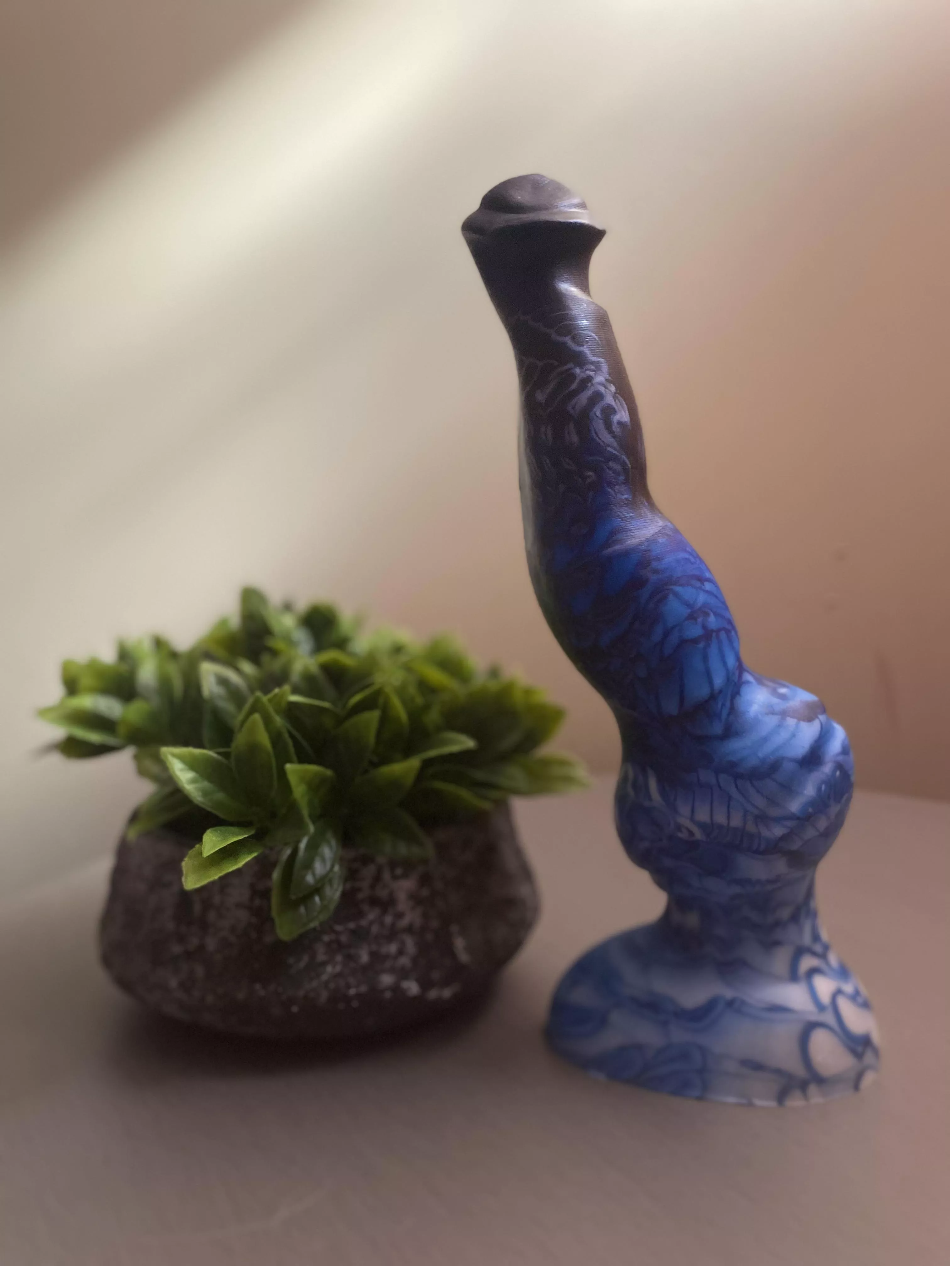 New baby, cant knot yet🥺 any advice?