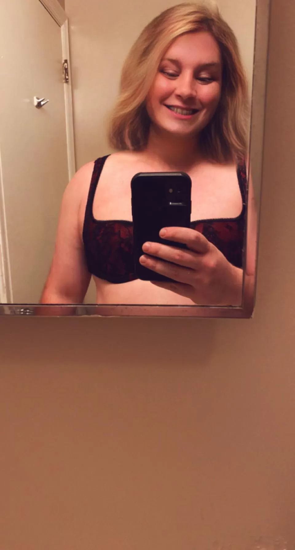 New Bra Who Dis? 😜