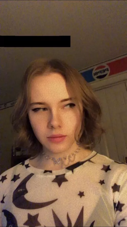 New here. Am I fem enough for you? New here. Am I fem enough for you?
