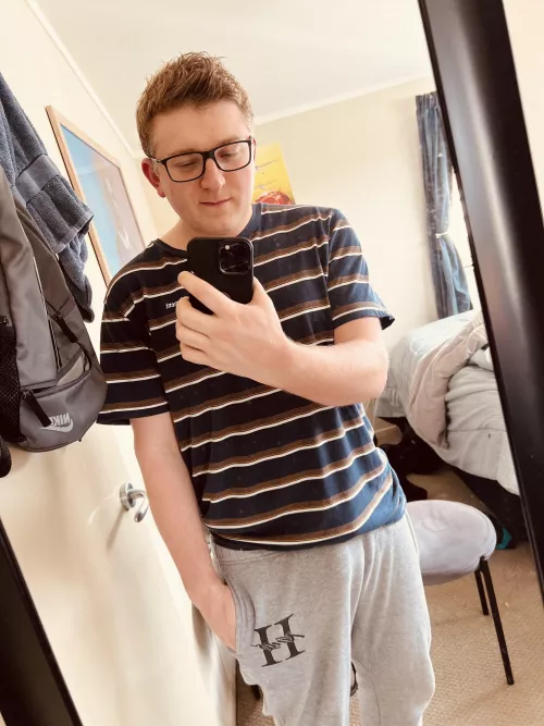 New here. Be nice 🥺