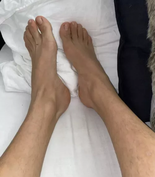 new here - do you like my feet? 🤪