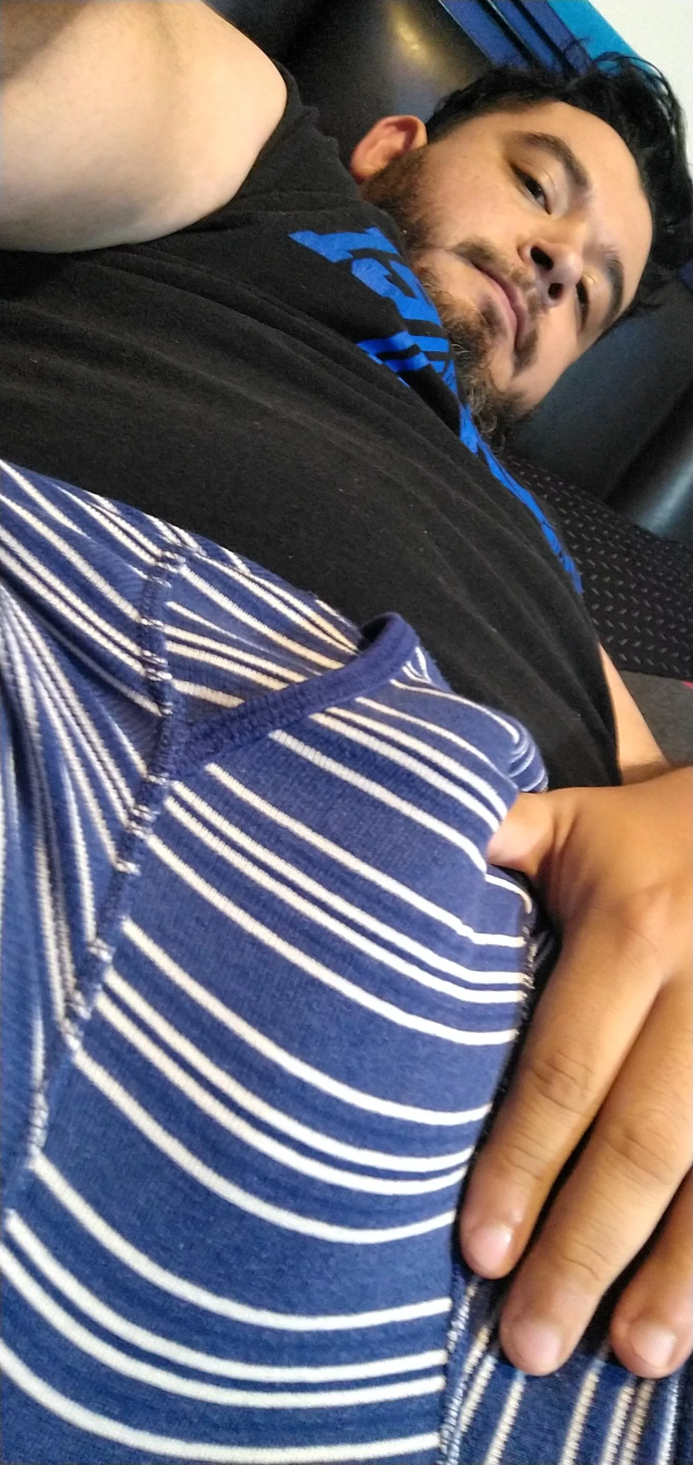 New here, who wants to undress me? 32 New here, who wants to undress me? 32