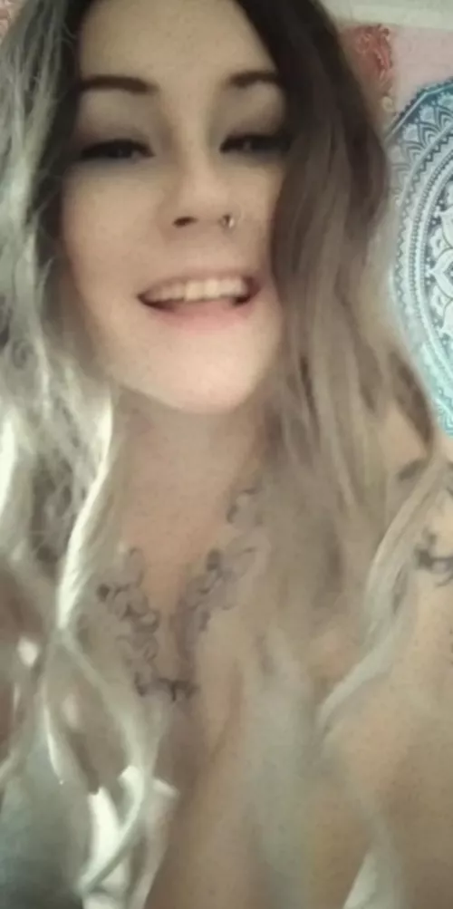 New JOI vid up, go take a peek, my page is only $6 right now and there's over 400 other vids to watch too 😈