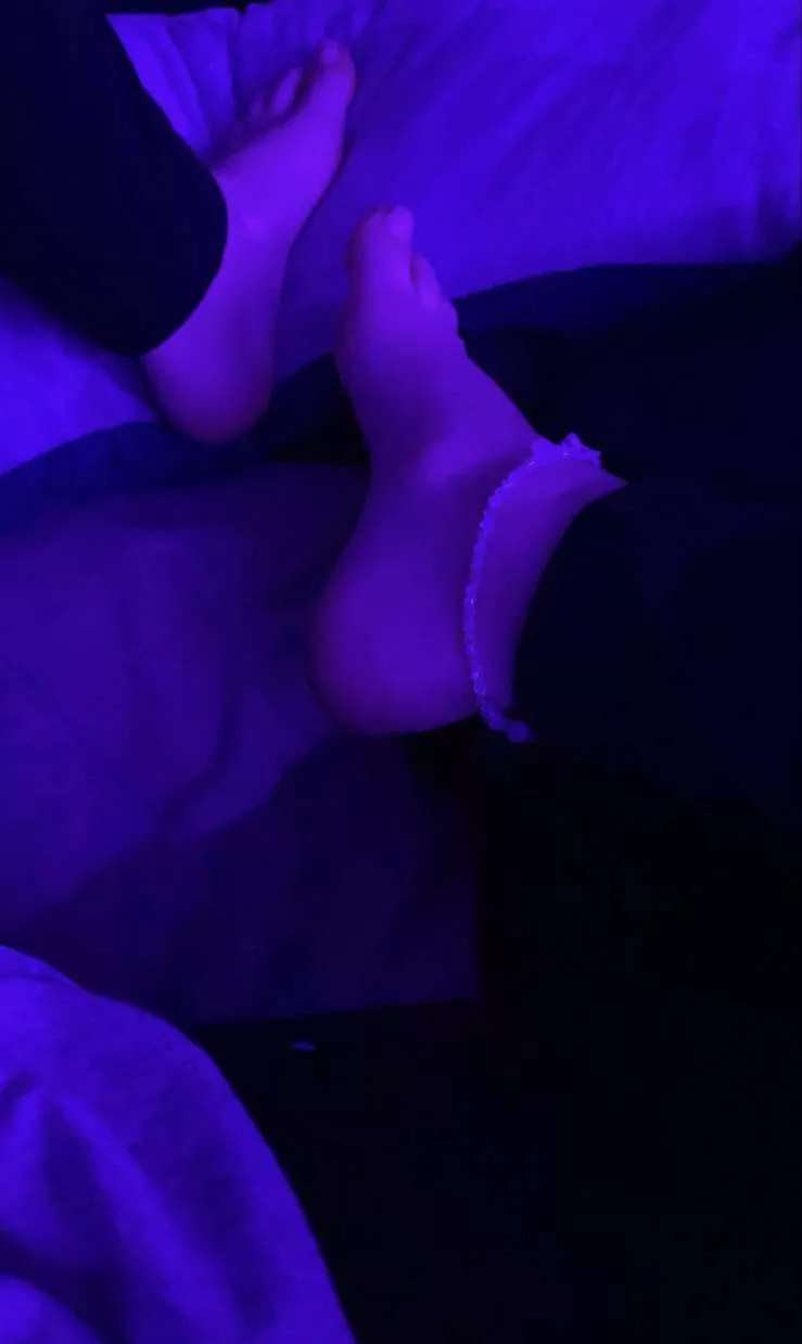 New lighting, purple has always been my favorite color.🥰 New lighting, purple has always been my favorite color.🥰