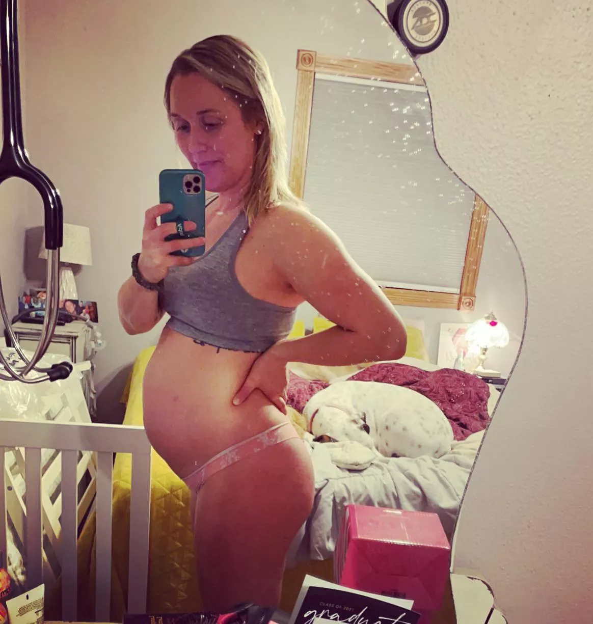 New mama to be. 33 weeks and 4 days. OF page link in comments!