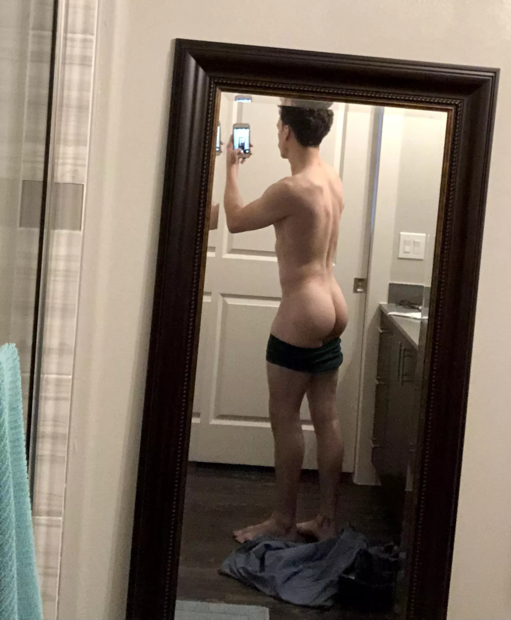 New mirror, same ass New mirror, same ass