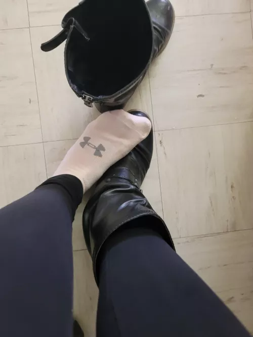 New pair, DM me for you own. These are sold already. As always Cashapp and Wishlist on my profile