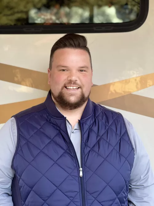 New to Portland. Any chasers looking to date or for fun in pdx?