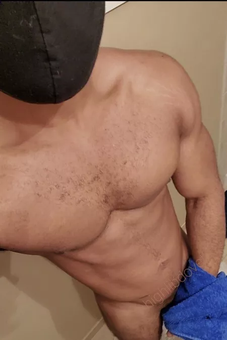 New to the community. DMs open