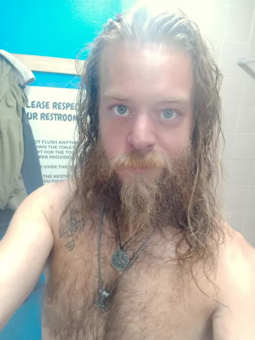 New to the sub, onlyfans on its way!