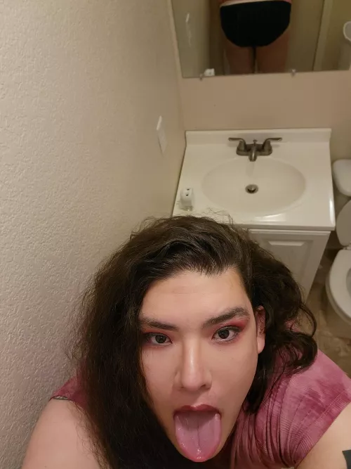 New to this am I cute ? New to this am I cute ?