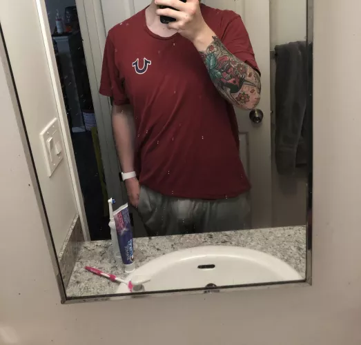 New Year’s Resolution is to use Reddit more, New Here/1st Post