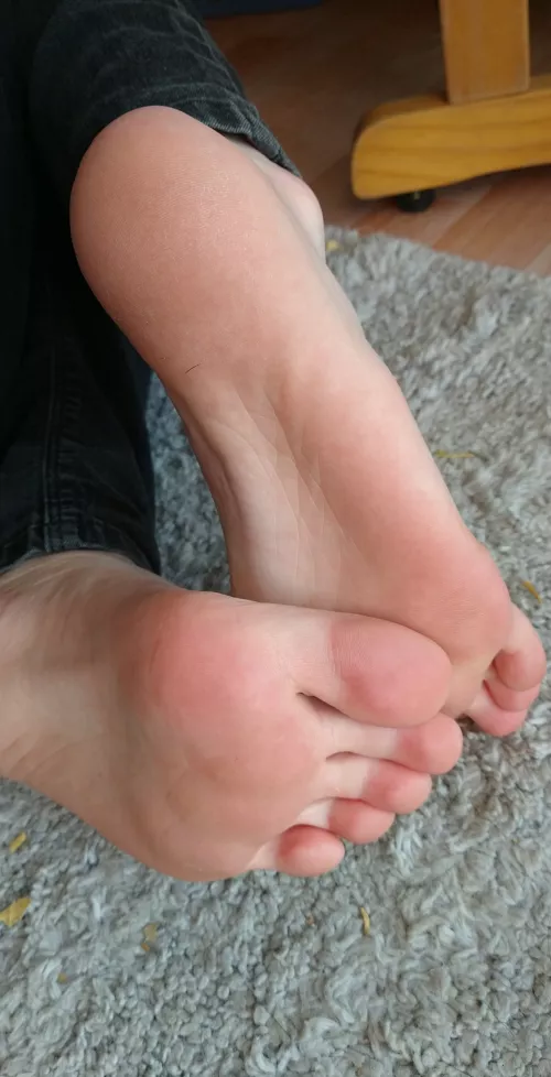Nice, soft and slender (dms open) Nice, soft and slender (dms open)