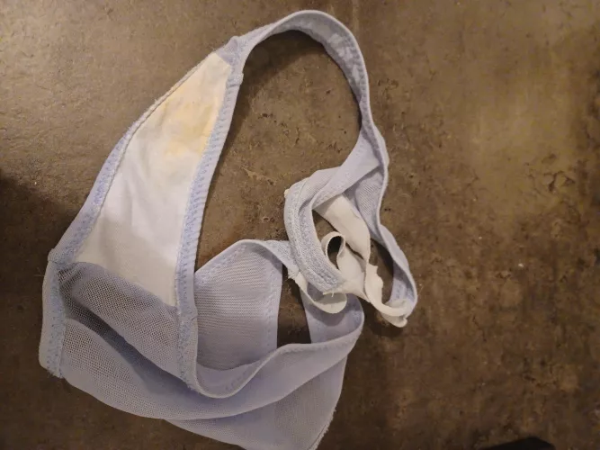 Nice thong Dm