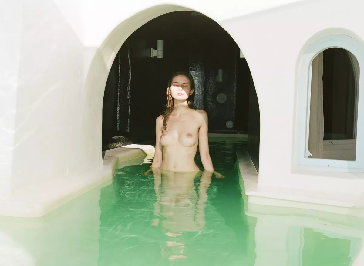 Nimue out of Avalon Nimue out of Avalon